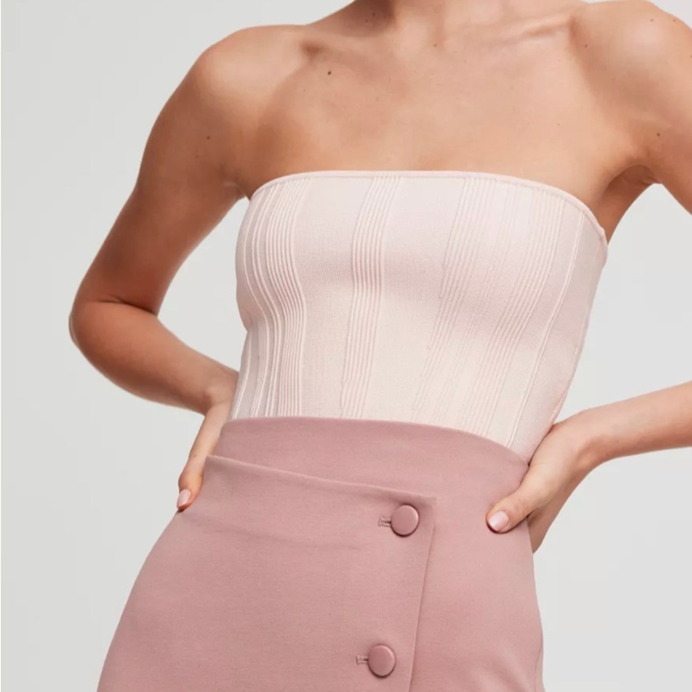 Aritzia Babaton Essamba Tube Top